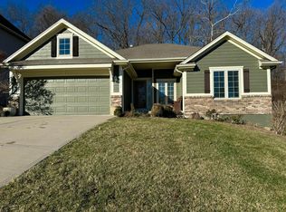 5710 NW Michaels Cv, Parkville, MO 64152