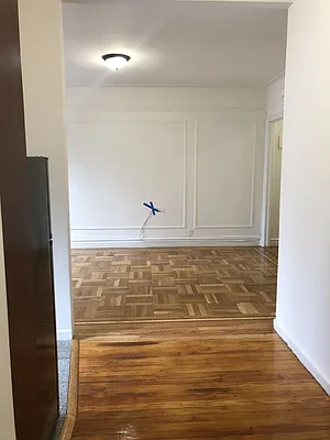 Rented by Dynamik Realty | media 7