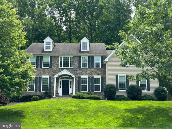25 Baldwin Cir, Glenmoore, PA 19343