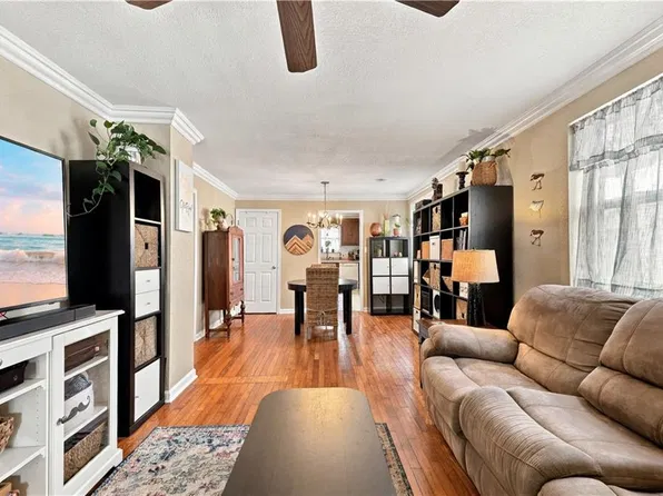 237 Lenox Ave, Norfolk, VA 23503