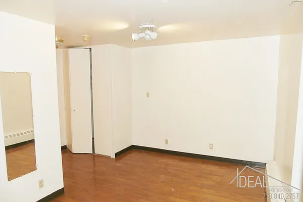 Rented by Ideal Properties Group | media 7