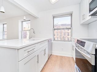 162 Court St #3, Brooklyn, NY 11201
