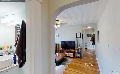 9 Arlington St #2 Photo 1