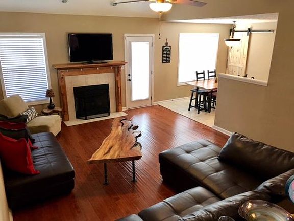 4th image of 1554 Cobra Ln