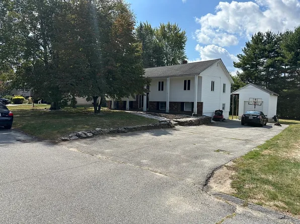 67 Lincoln Ln, Dracut, MA 01826