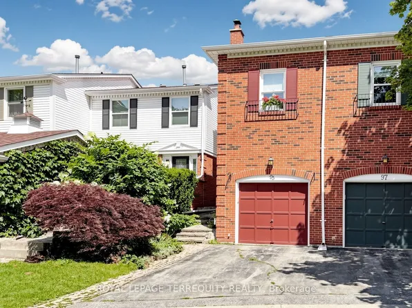 95 Confederation Way #64, Markham, ON L3T 5R4