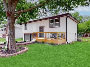 503 S Jackson St, Spring Hill, KS 66083