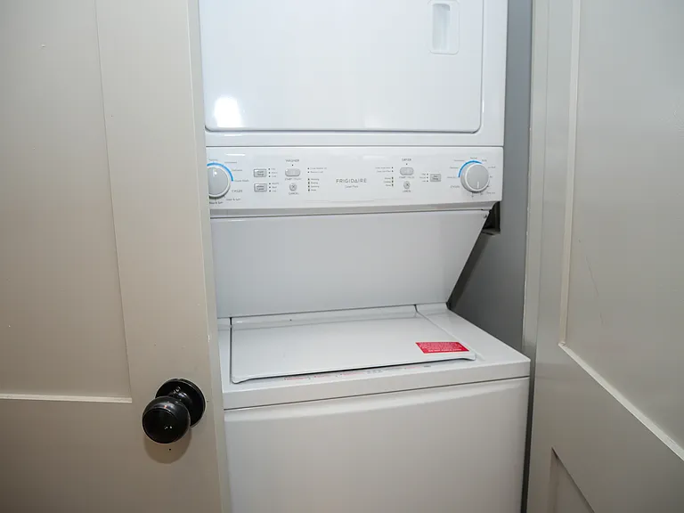 15 Maywood St #2 — Photo 5