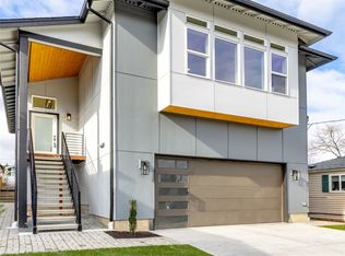 7945 10th Ave SW, Seattle, WA 98106