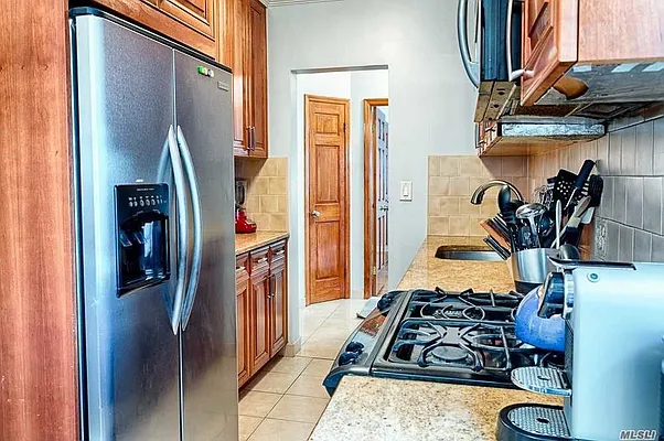 Sold by Charles Rutenberg Realty, Inc. | media 3