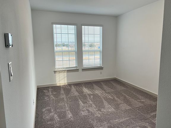 5th image of 2730 Levee Ln