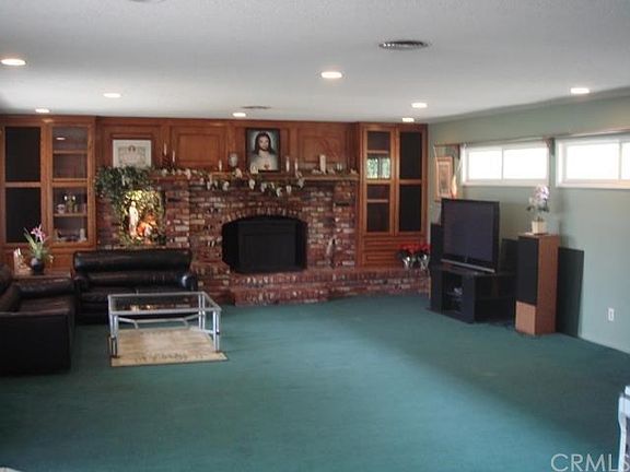 3rd image of 9871 Lenore Dr