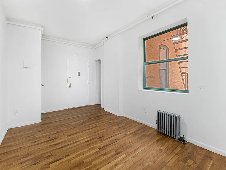 235 W 63rd St #1D — Photo 2