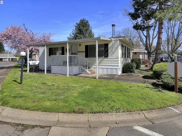 1475 Green Acres Rd Space 146, Eugene, OR 97408