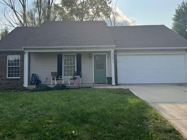 2730 Covington Pines Pl, Fort Wayne, IN 46804