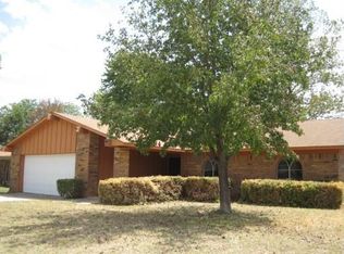 226 Allen Dr, Ardmore, OK 73401