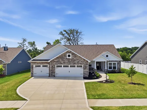 5867 Lourdais Ct, Fort Wayne, IN 46818