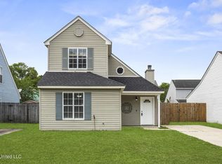 2392 Carter Rd, Biloxi, MS 39531