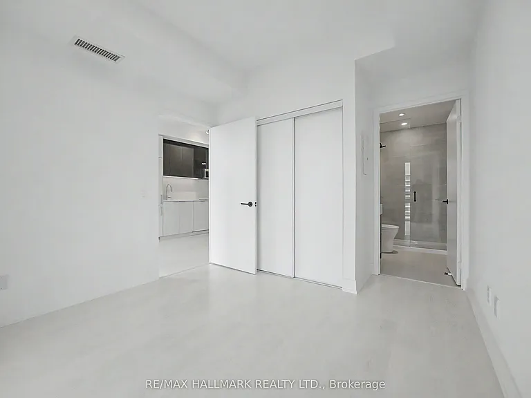 308 Jarvis St #2808 — Photo 8