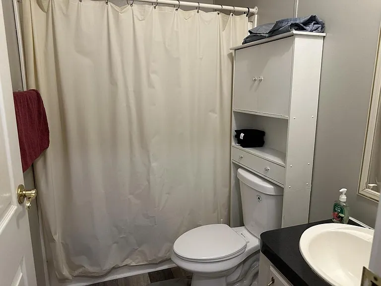 110 Poplar Dr — Photo 12