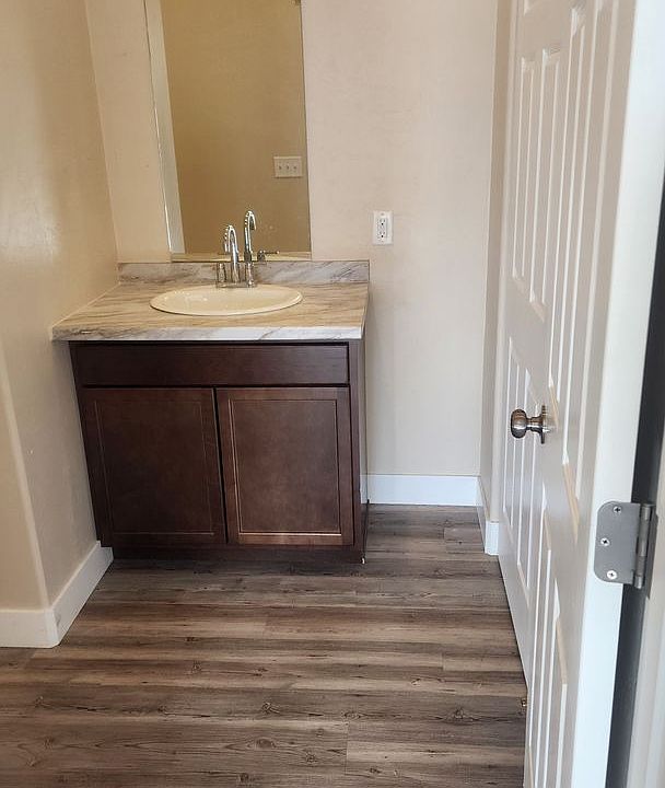 2nd image of 1231 N 23rd St Suite 204