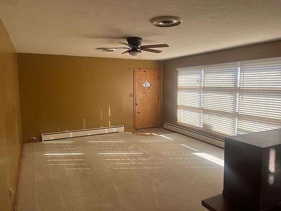 3rd image of 1511 Montgomery St