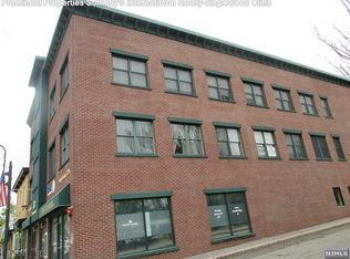 32 Washington St APT 3C, Tenafly, NJ 07670