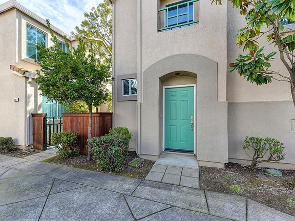 2nd image of 203 Towering Oaks Ct