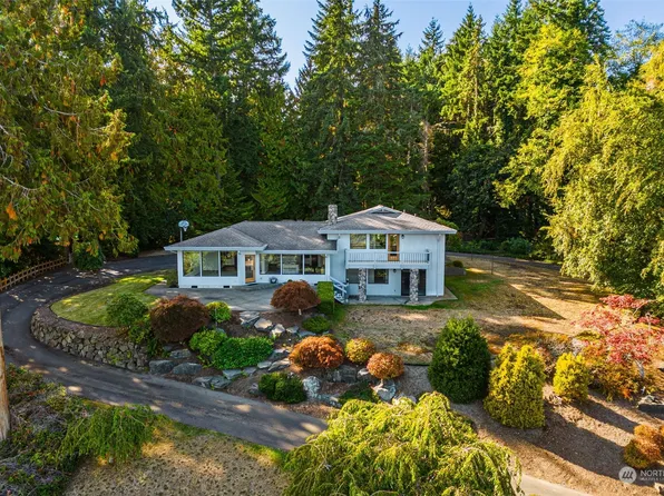 898 Puget Drive SE, Port Orchard, WA 98366