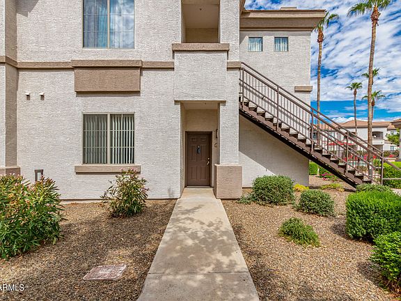 4th image of 1941 S PIERPONT Drive #1057