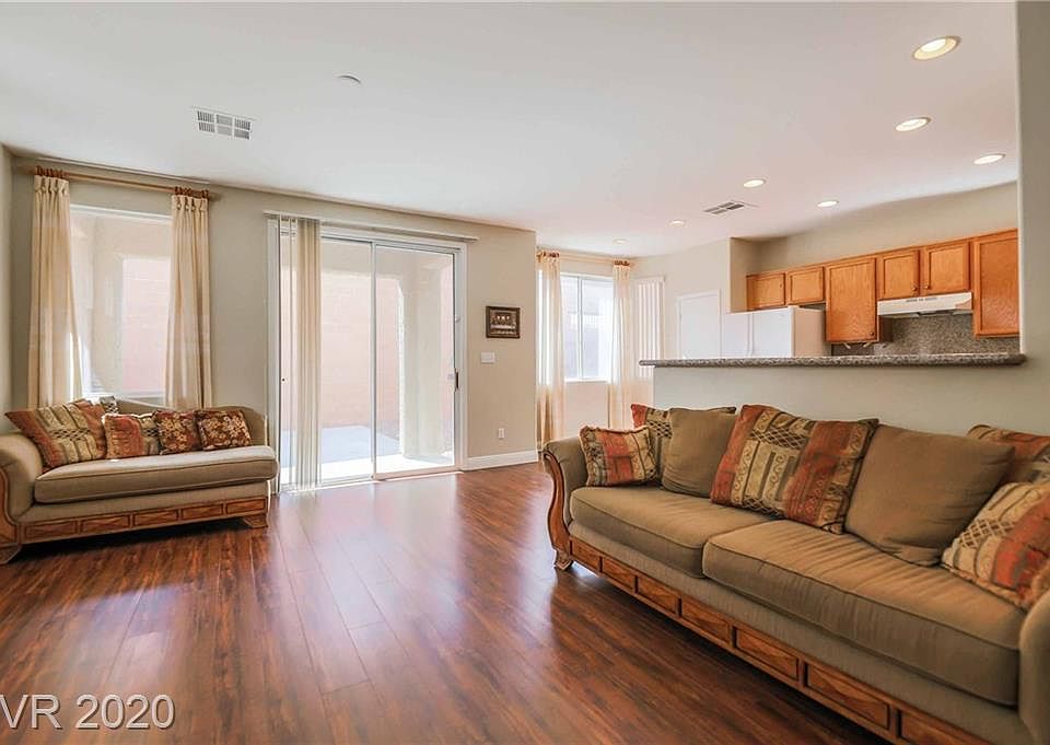 1st image of 659 Marlberry Pl