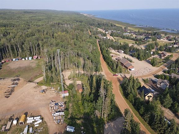 5th image of 151 Boreal Rd