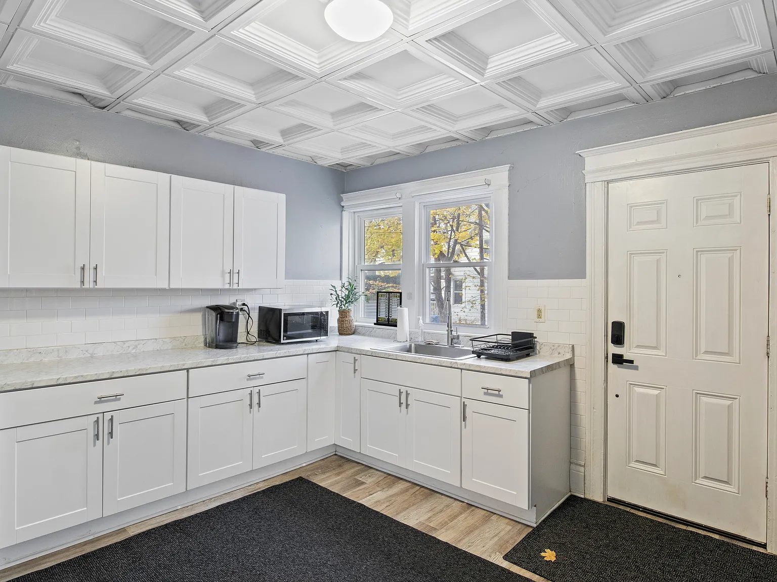 1545 South Ave — Photo 4