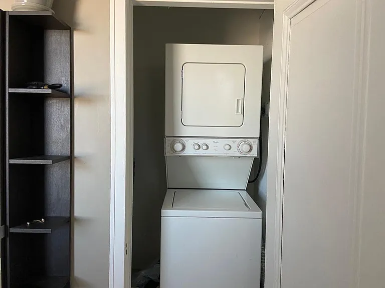in-unit washer and dryer