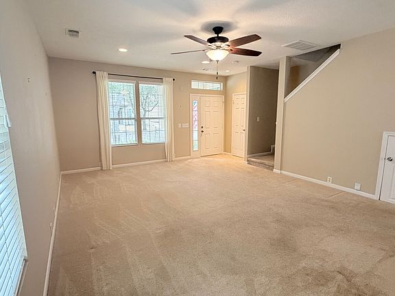 4th image of 29708 Parliament Hills Dr
