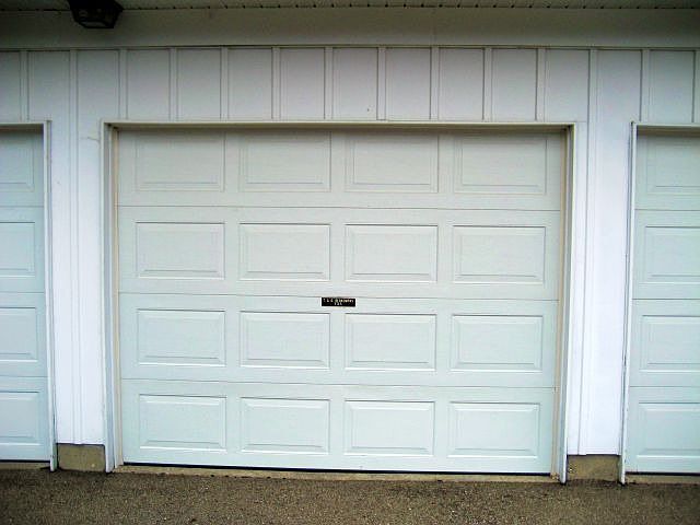 2nd image of 735 Andover St SE