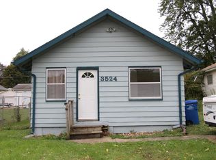 3524 Rollins Ave, Des Moines, IA 50312