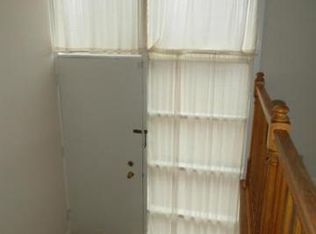 8915 Copperfield Ct, Springfield, VA 22151