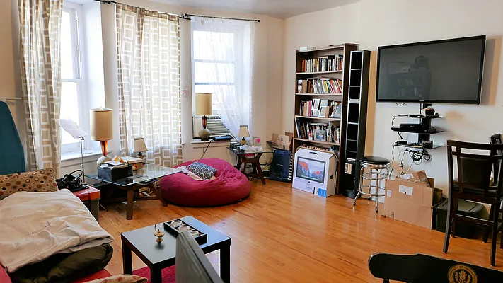 Rented by JK Dansar Corp | media 3