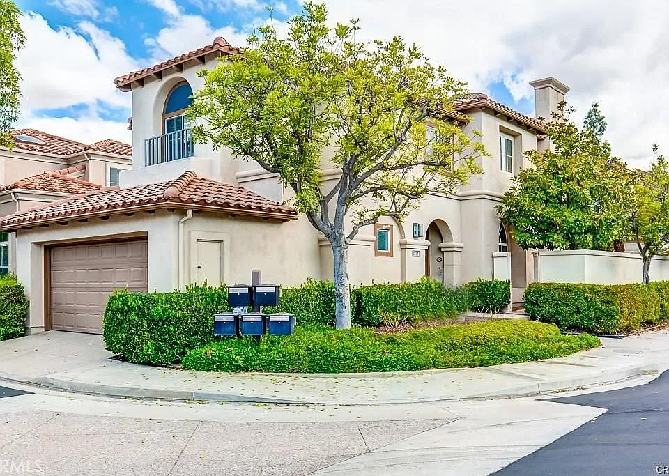 2717 Plumb Dr