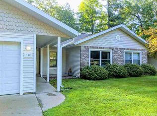 112 Forest Ridge Dr, Marquette, MI 49855