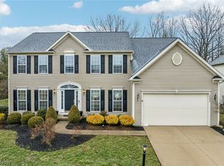 38880 Amberwood Dr, Avon, OH 44011