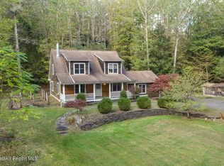 51 Dewitt Rd, Accord, NY 12404