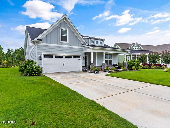 3rd image of 3050 Beachcomber Drive