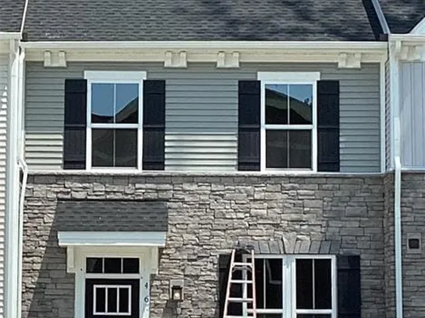 416 Big Woods Dr #2B, Poquoson, VA 23662