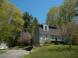 24 Butterfield Ln, Stratham, NH 03885