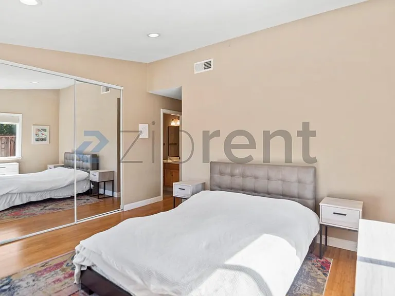 2211 Fountain Oaks Dr — Photo 21