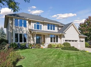 14478 Boulder Pointe Rd, Eden Prairie, MN 55347