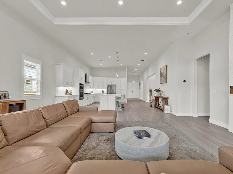 138 SE Palma St — Photo 20