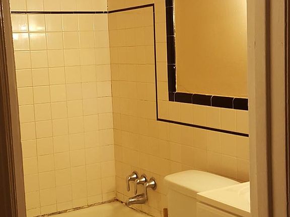 Bathroom color scheme perfect for any theme you have in mind